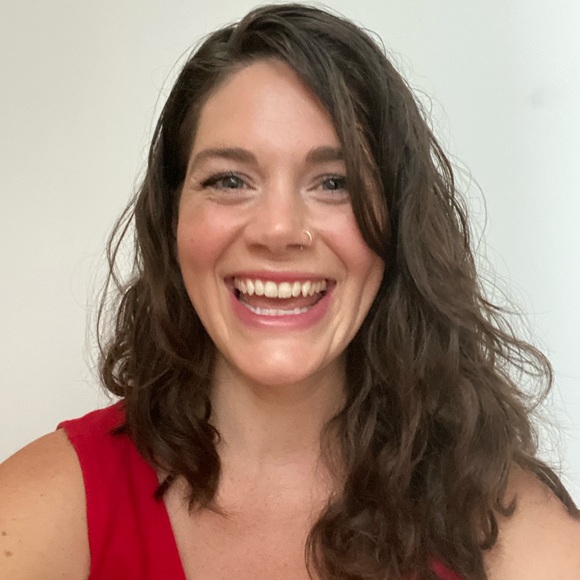 Meet your Posher, Nicole - Picture 11 of 14